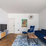 Bright & Airy Lux 3Bed Home In Fulham With Patio