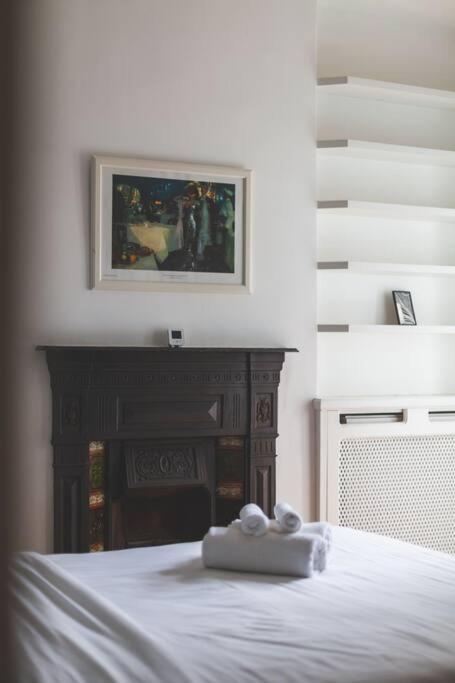 Bright & Airy Lux 3bed In Fulham With Patio Appartamento Londra